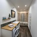 Superbe Spacieux, Calme, Apartment