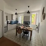 Apartment Superbe Spacieux, Calme, *
