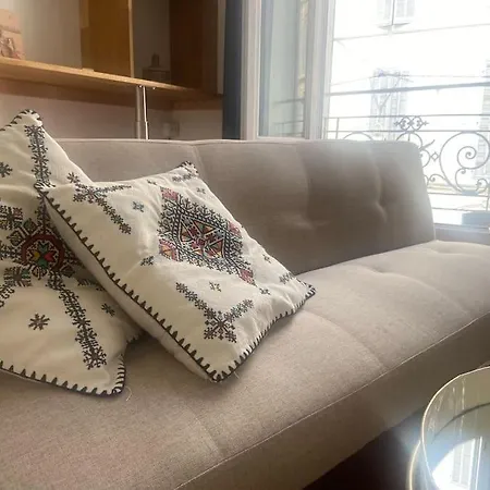 Apartment Superbe Spacieux, Calme, *